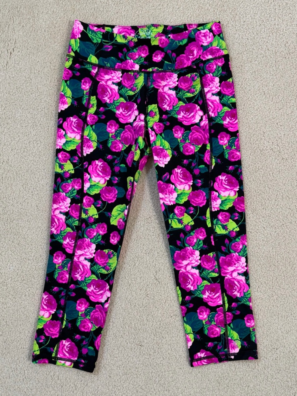 Betsey Johnson Black Capri Leggings with Pink & Green Rose Print